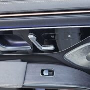 MERCEDES-BENZ EQS - Image 12